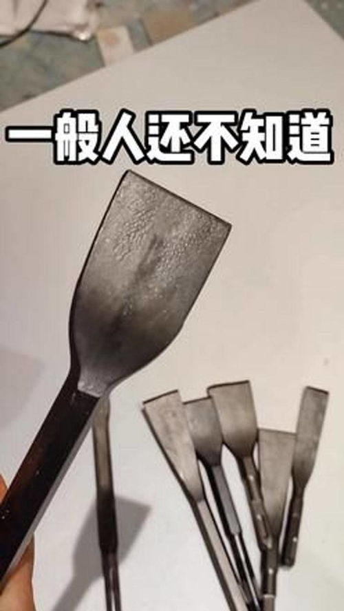 家装装修中的关键角色与必备工具 木工、水电工及装饰五金的完美结合