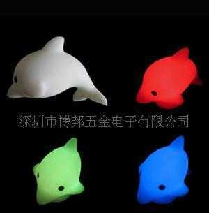 闪光礼品的魅力 点亮圣诞与家居装饰新潮流